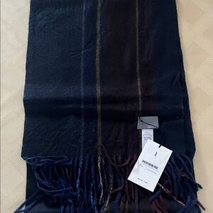 100% Cashmere Maiyet Navy Blue Plaid Scarf with Fringe